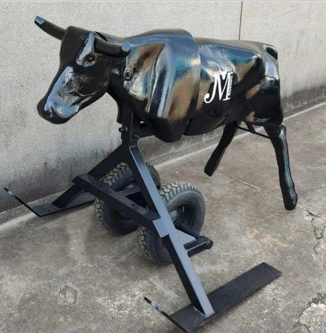 Roping dummy on wheels