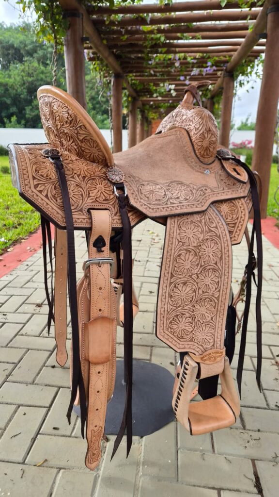 Master Saddle leather - ML 013